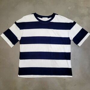 [NWOT] Navy Stripe Crew Neck Short Sleeve T-shirt